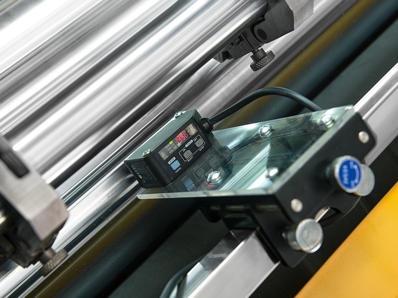 Automatic Air-Shaft High Speed Slitting Machine