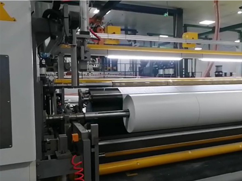 Surface Center Winding Machine